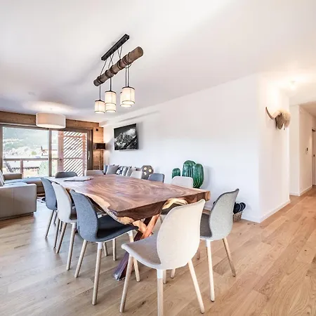 Gabelac - By Emerald Appartement