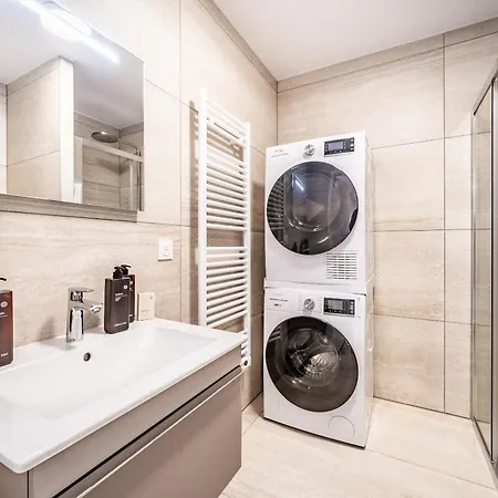 Gabelac - By Emerald Appartement *